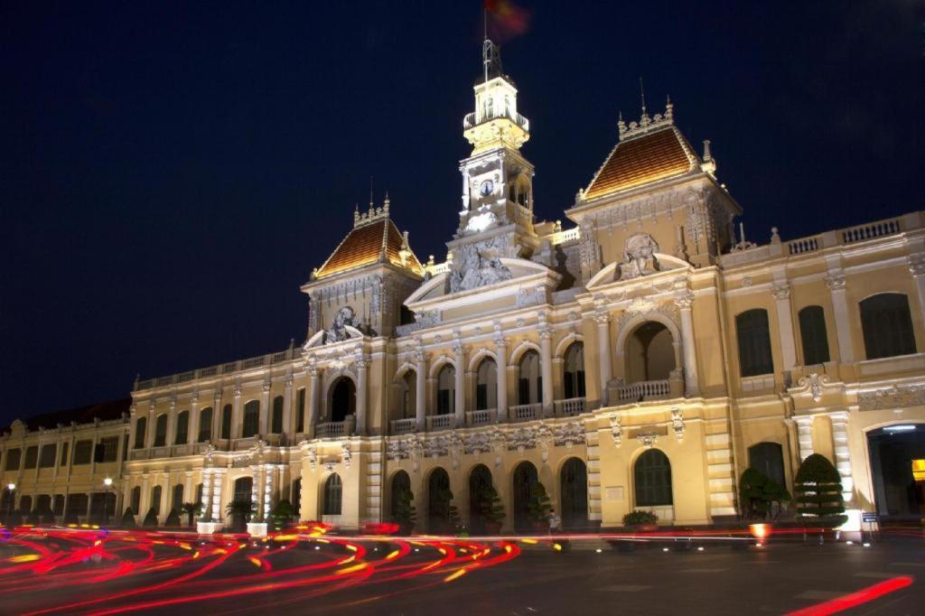 Thien Hoa Hotel Хошимин Екстериор снимка