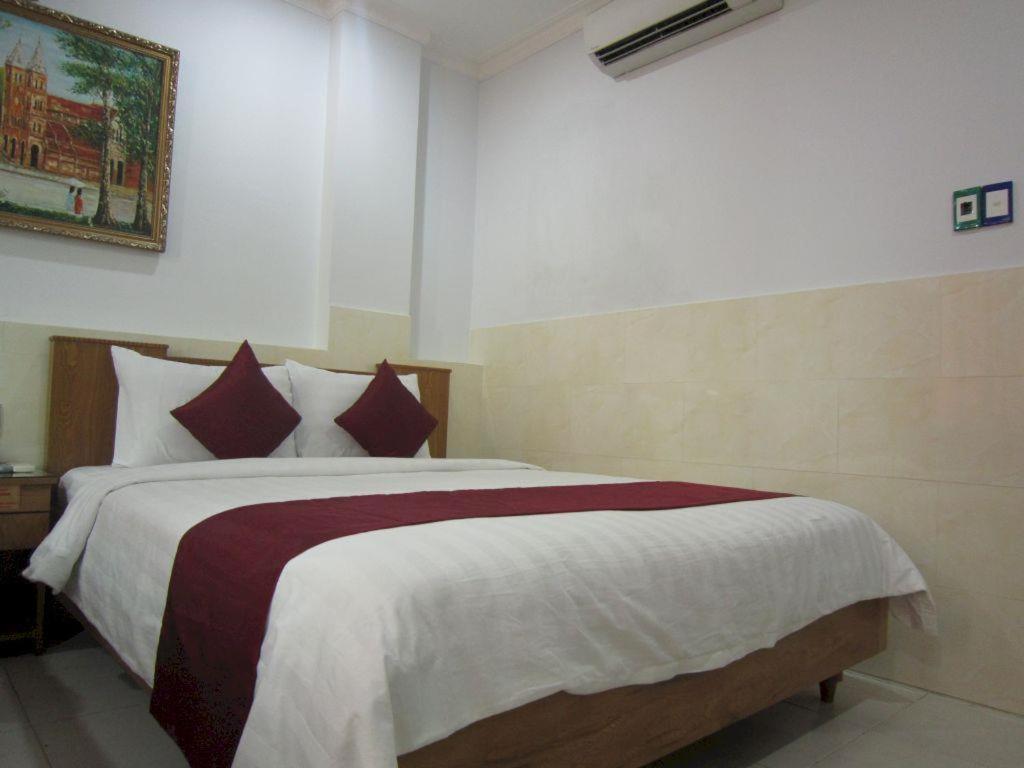 Thien Hoa Hotel Хошимин Екстериор снимка