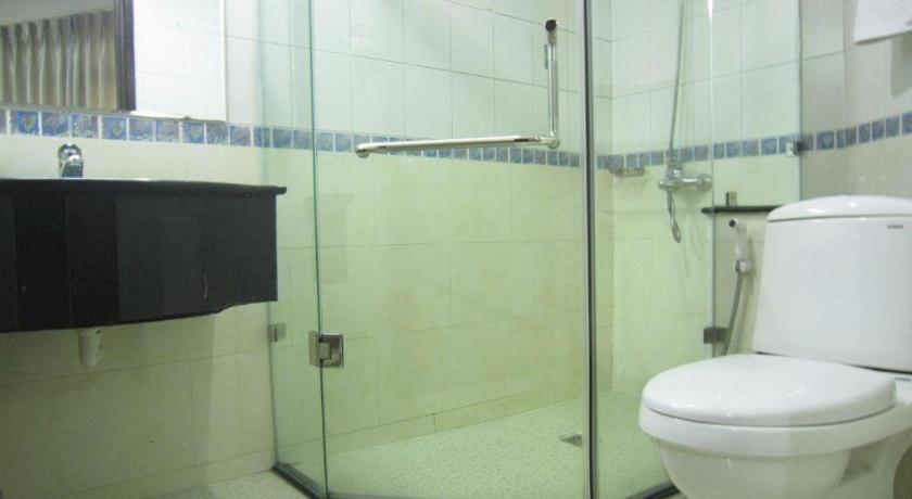 Thien Hoa Hotel Хошимин Екстериор снимка